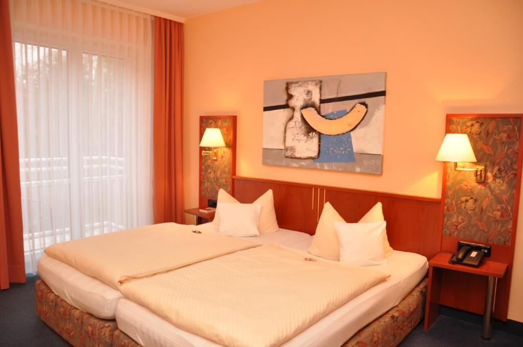 Altstadthotel An Der Werra Meiningen Bagian luar foto